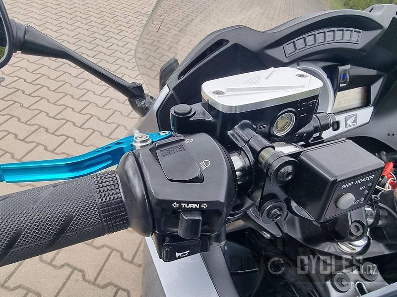 Honda CBF 1000 (2010) F ABS - fotka 23 z 24