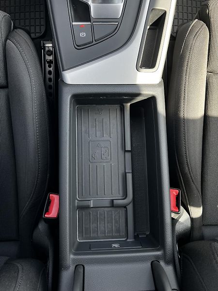 Audi A4 35TDI 120kW Sport S-Tronic DPH - fotka 14 z 26