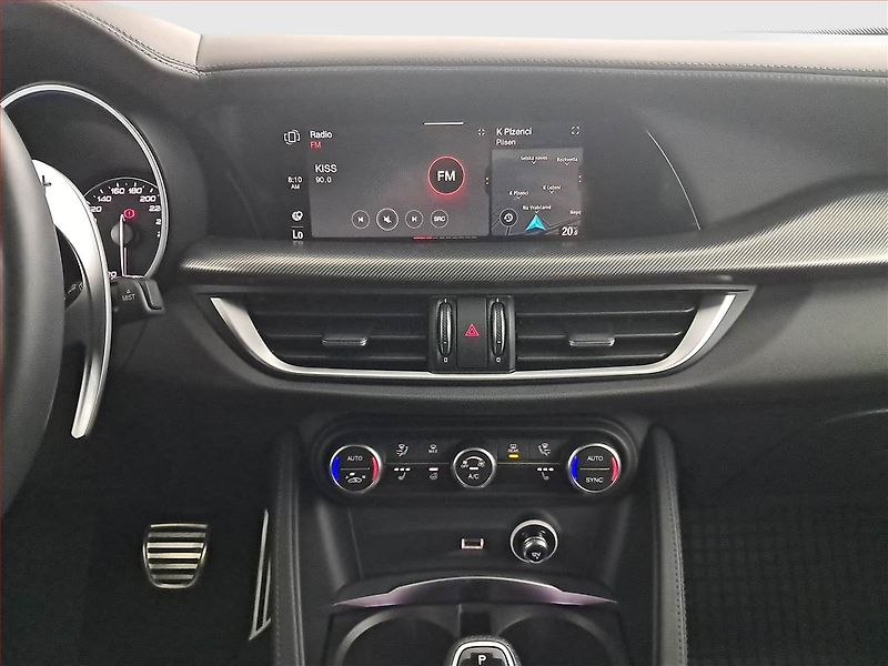 Alfa Romeo Stelvio (2024) Veloce 2.2 Diesel - fotka 12 z 21