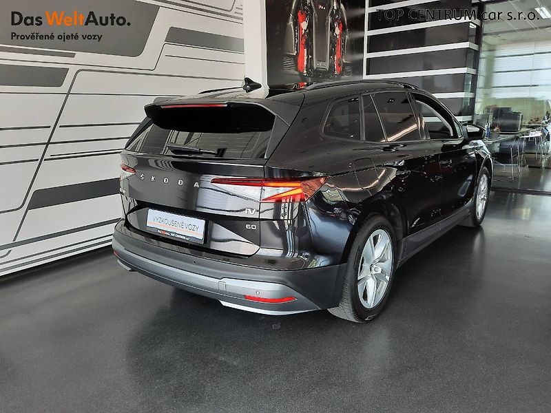 Škoda Enyaq (2022) 60 (132kW/57kWh) - fotka 2 z 23
