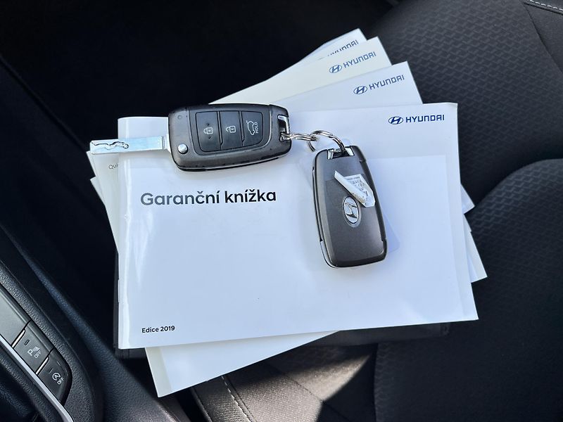 Hyundai i30 Fastback 1.0T-GDi KOUPENO V ČR - fotka 30 z 37