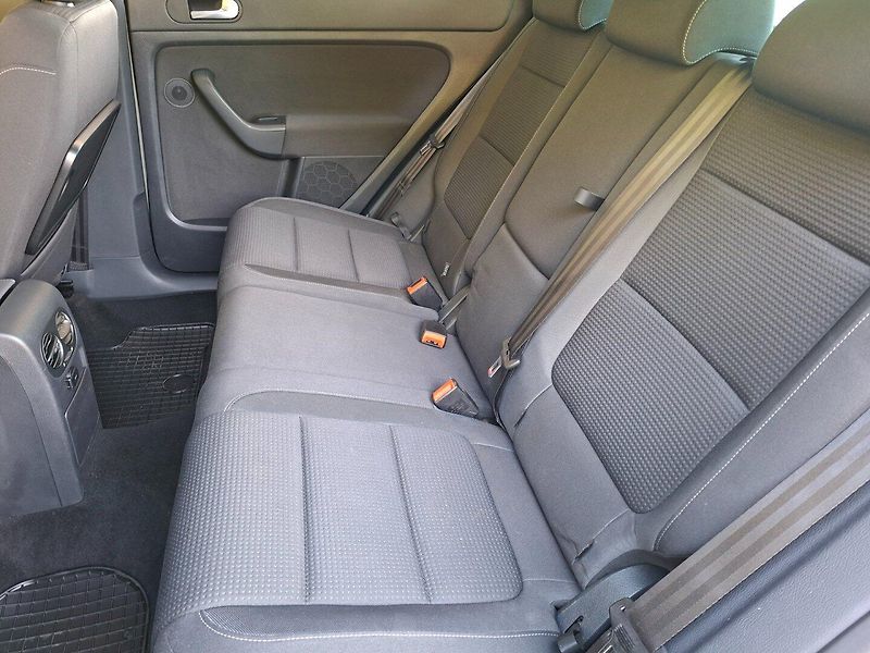 Volkswagen Golf Plus (2011) 1.4TSI 90kW TEAM -SERVISOVÁNO - fotka 22 z 35