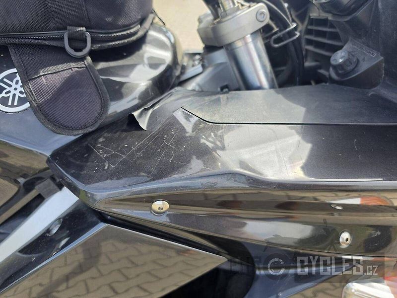 Yamaha FJR 1300 A (2009) - fotka 17 z 20