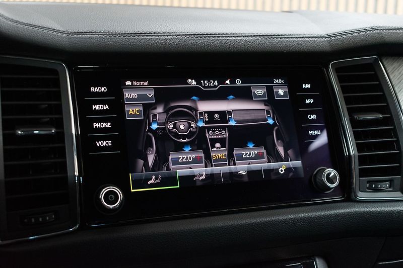 Škoda Kodiaq 1.5 TSI STYLE+*TAŽNÉ*DPH*ČR 1M - fotka 31 z 50
