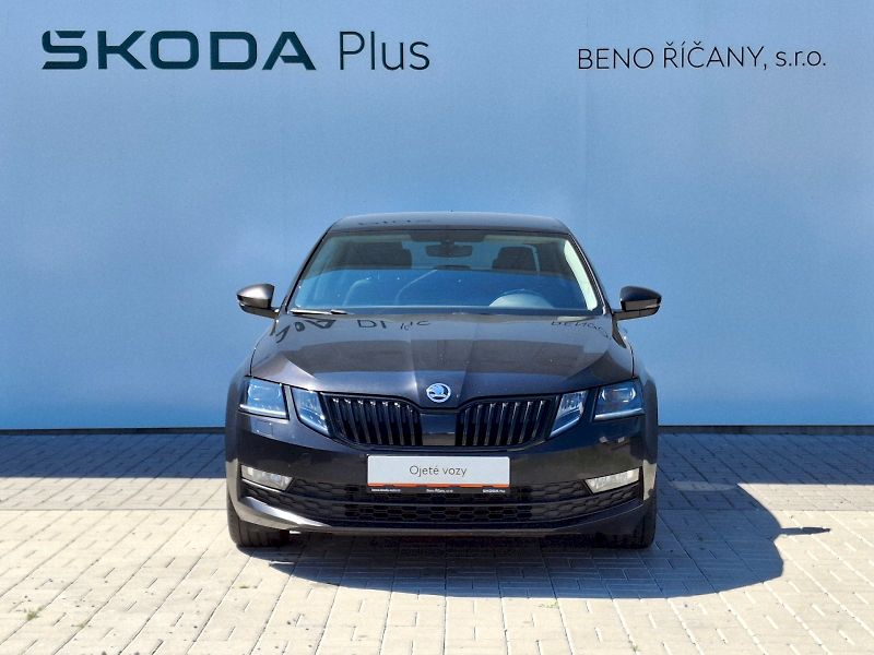 Škoda Octavia (2019) Ambition Plus Extra 1,5TSi 110 - fotka 4 z 35