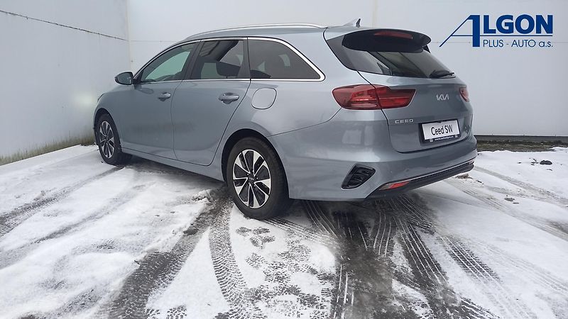 Kia Ceed SW (2025) 1,5 T-GDi GPF TOP - fotka 6 z 19