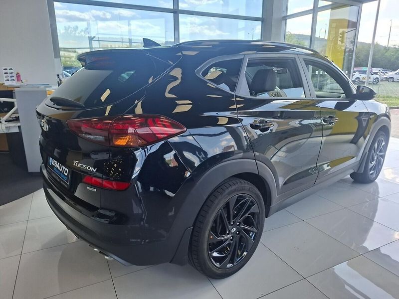 Hyundai Tucson 1.6 T-GDi  130KW 4x4 N-line 20 - fotka 3 z 15