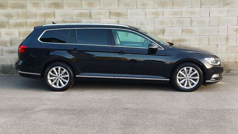 Volkswagen Passat Variant (2019) 2.0 Bi-TDI HIGHLINE - fotka 4 z 54