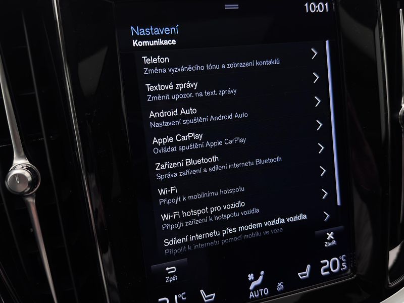 Volvo V60 CC MOMENTUM PRO AUT - fotka 43 z 48