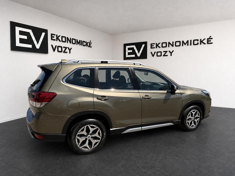 Subaru Forester (2023) 2.0i Hybri,REZERVOVÁNO - fotka 2 z 46