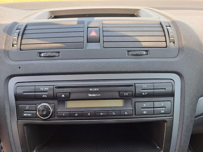 Škoda Octavia 1.4 16V, DOLOŽENÉ KM - fotka 21 z 26