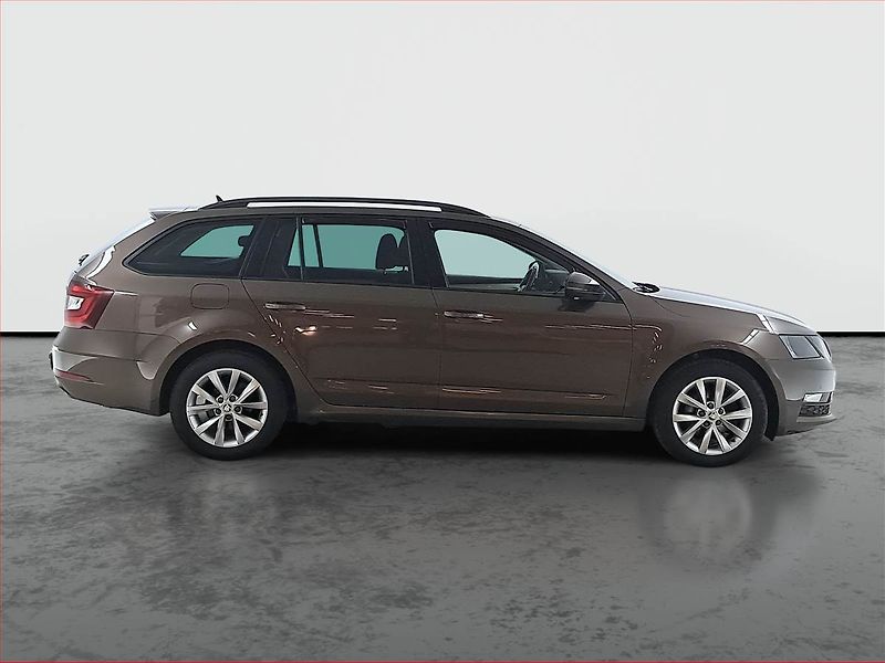 Škoda Octavia (2019) 1.6 TDI, Automat, Tempomat - fotka 6 z 15