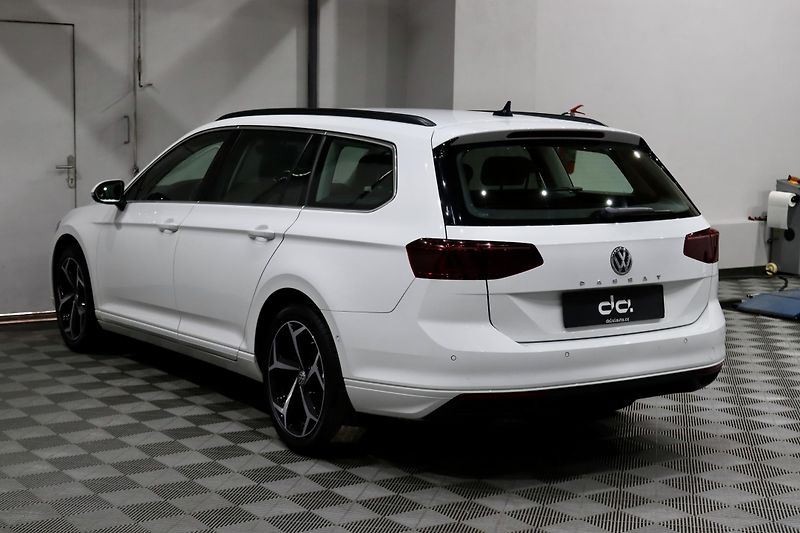Volkswagen Passat B8 FL Var. 2.0 TSI 140 kW DSG - fotka 5 z 46