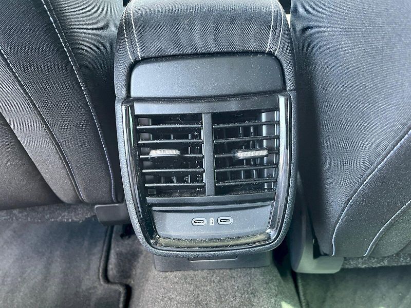 Škoda Scala (2025) 1.5 TSI 110kW Monte Carlo - fotka 15 z 31