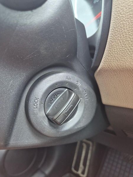 Nissan X-Trail 2,0 dCi 4x4 AT 110kW, CZ, 1. m - fotka 22 z 24