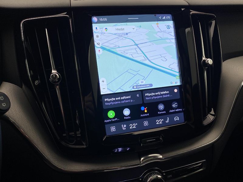 Volvo XC60 T6 AWD RECHARGE DARK PLUS AUT - fotka 40 z 63