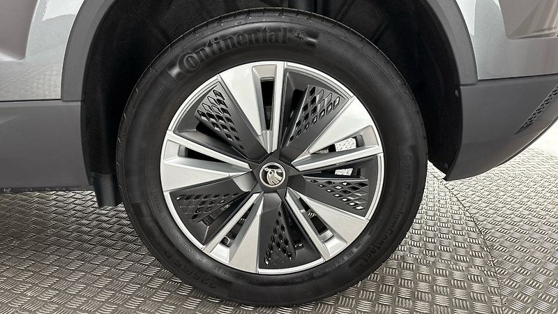 Škoda Karoq 2.0 TDI DSG 4x4 Style - fotka 19 z 27