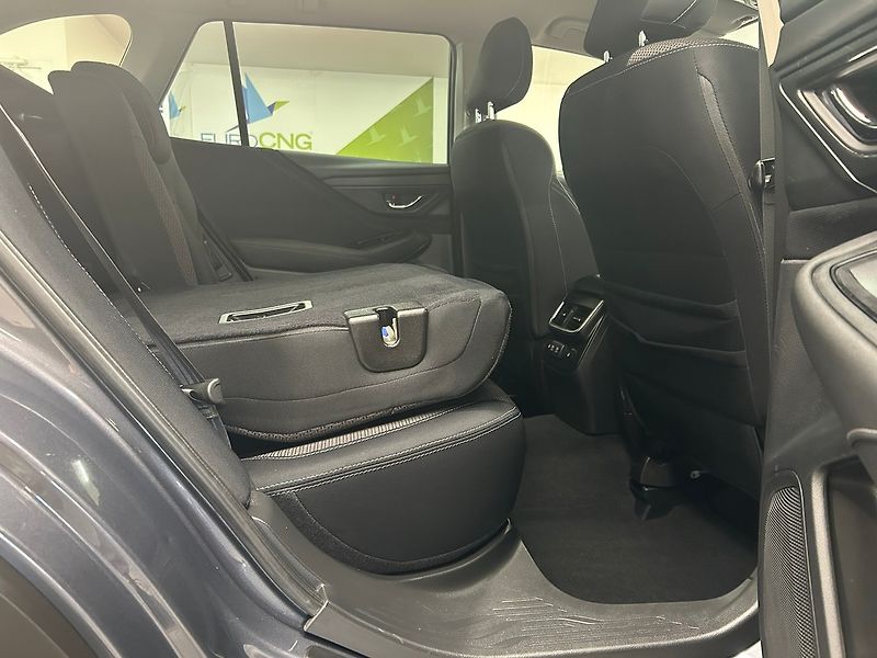 Subaru Outback (2022) 2.5 ACTIVE AUT 2022 | Záruka - fotka 27 z 54