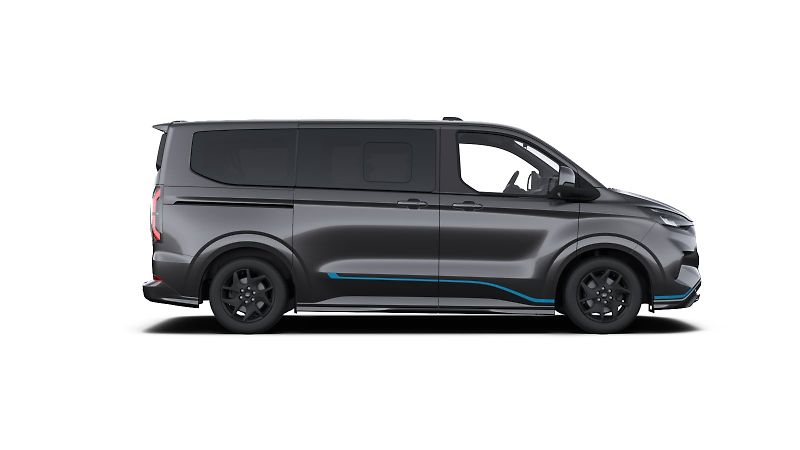 Ford Tourneo Custom (2025) Sport L1, Tourneo, 2.0 EcoBlue - fotka 2 z 9