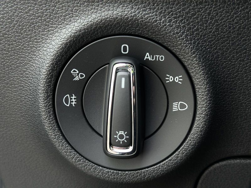 Škoda Karoq 1.5TSi DSG 150PS Matrix-LED V. - fotka 17 z 49