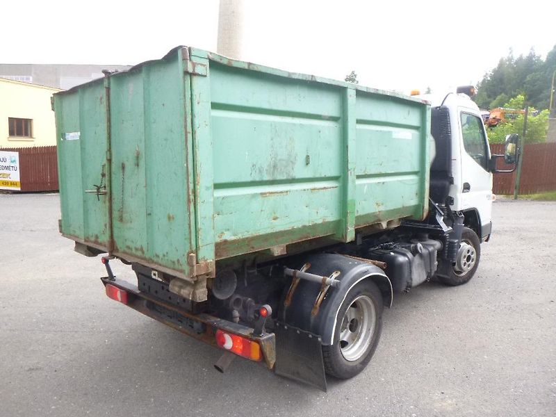 Mitsubishi (2013) Canter 3S13 do 3500kg - fotka 5 z 18