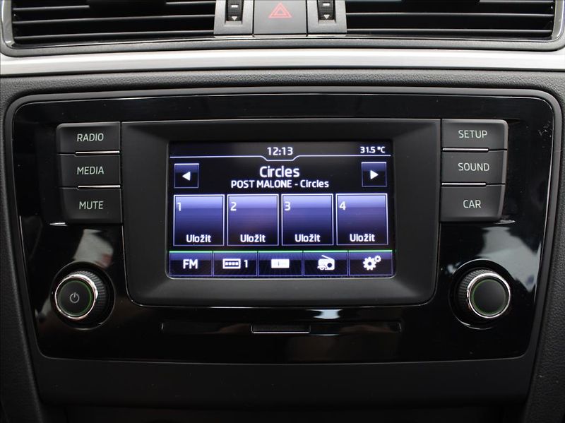 Škoda Rapid 1,2 TSi 66kW 2.maj.ČR 57tkm! - fotka 19 z 22