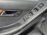 Mercedes-Benz Třídy R (2007) 320 CDi 165kW - náhled 23