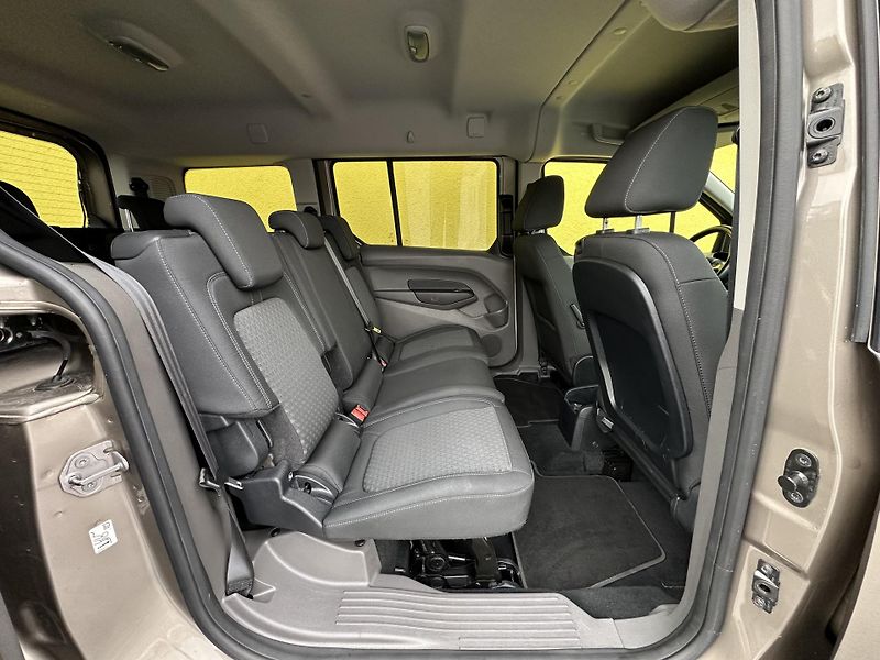 Ford Transit Connect (2019) AUTOMAT*7.Míst*1.5/74kW*1.Maj  - fotka 31 z 47
