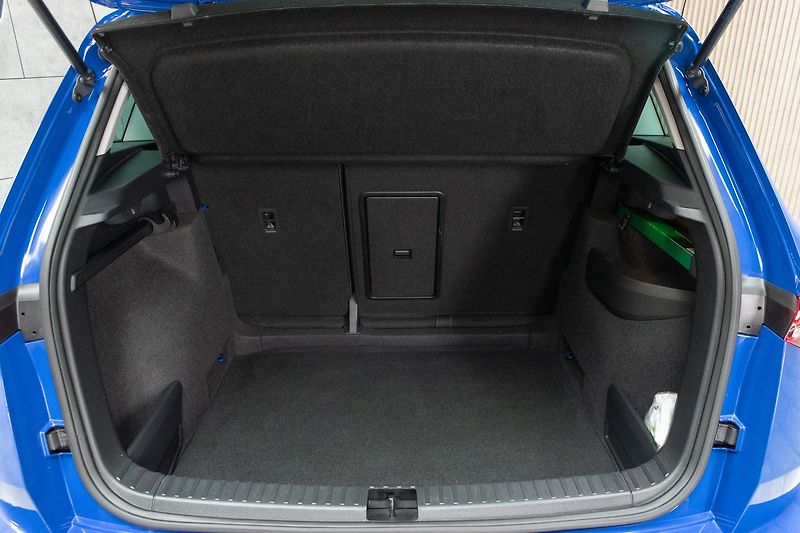 Škoda Karoq 2.0 TDI 110kW 4x4*DSG*DPH*ČR 1 - fotka 38 z 40