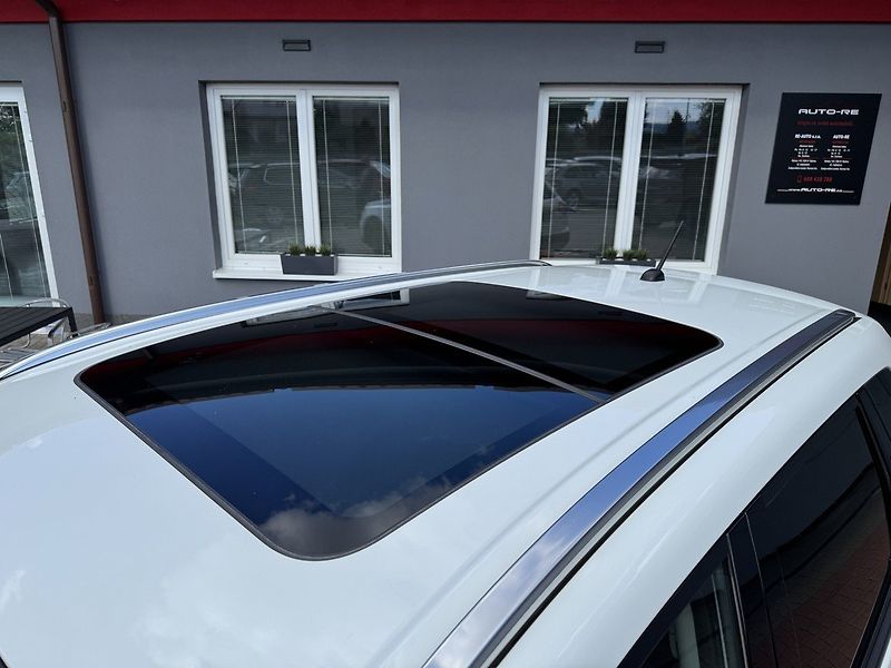 Suzuki Vitara (2016) 1.6i VVT Comfort Plus LED Navi - fotka 45 z 50
