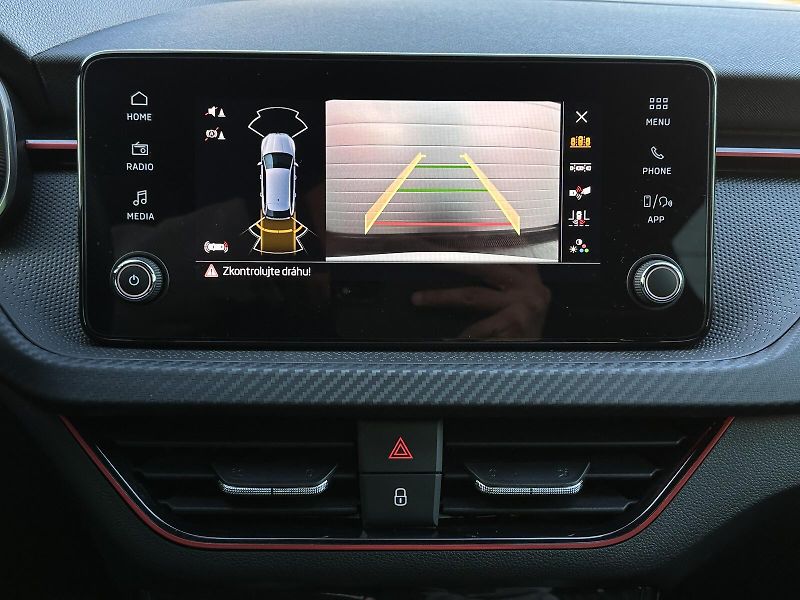 Škoda Scala 1.0TSi DSG Monte Carlo 116PS M - fotka 29 z 34