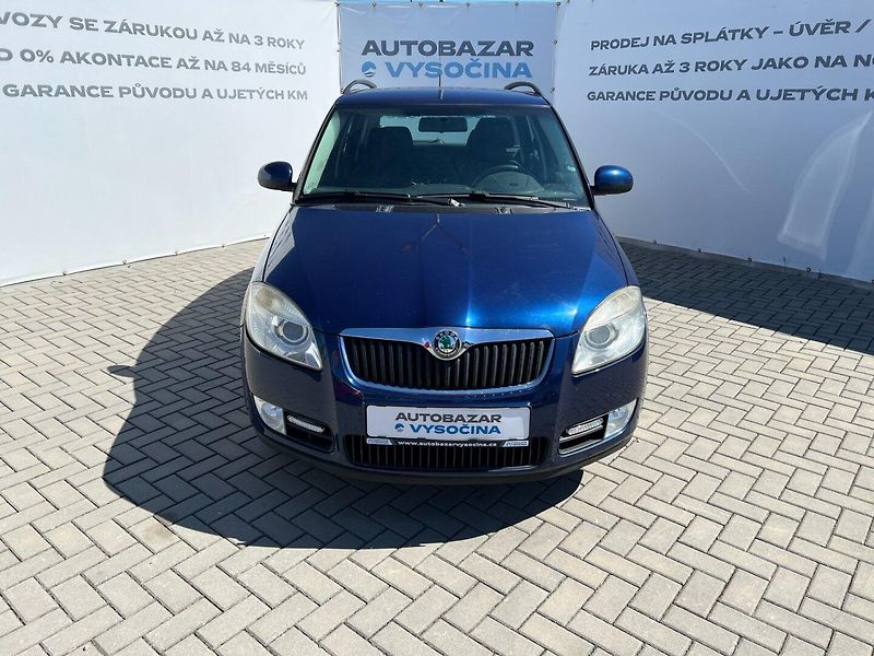 Škoda Fabia (2009) 1.4i 16V 63kW climatronic - fotka 2 z 23