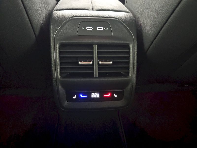 Škoda Superb (2025) 2.0TSI 195kW 4X4 SPORTLINE - fotka 22 z 30