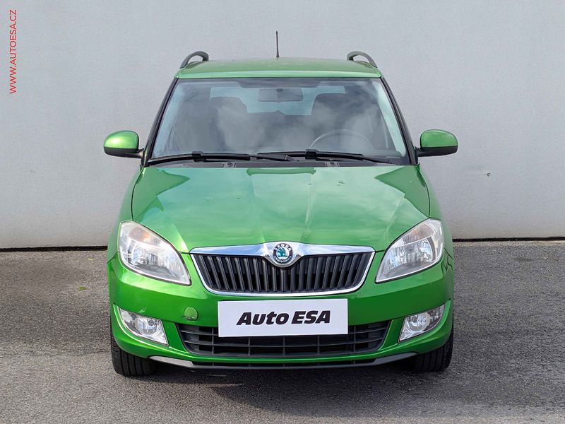 Škoda Fabia (2012) 1.2 12V, AC, TZ - fotka 2 z 12
