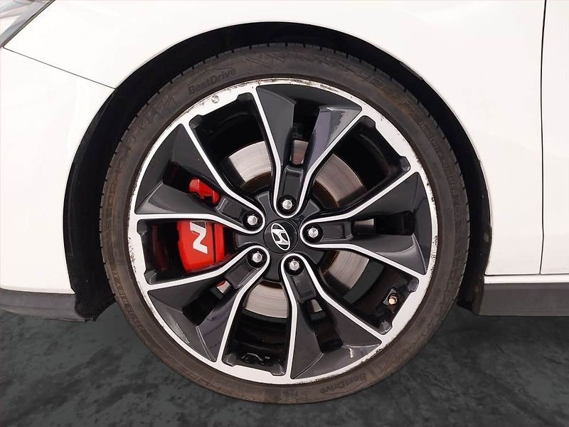 Hyundai i30 (2019) N-Line N Performance - fotka 15 z 20
