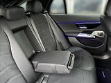 Mercedes-Benz Třídy E 300 de 4MATIC kombi s hybridní - náhled 20