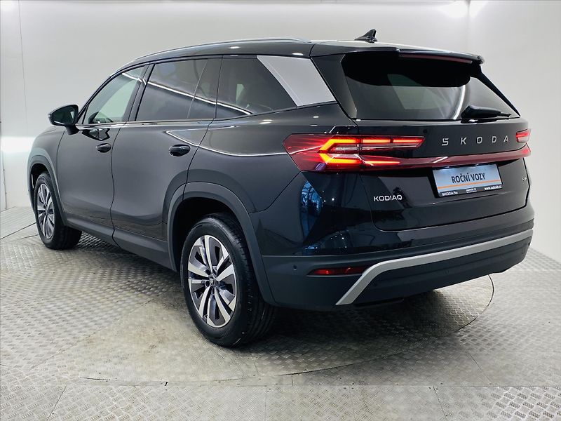 Škoda Kodiaq 2,0 TDI 142kW DSG 4x4 Exclusiv - fotka 27 z 30