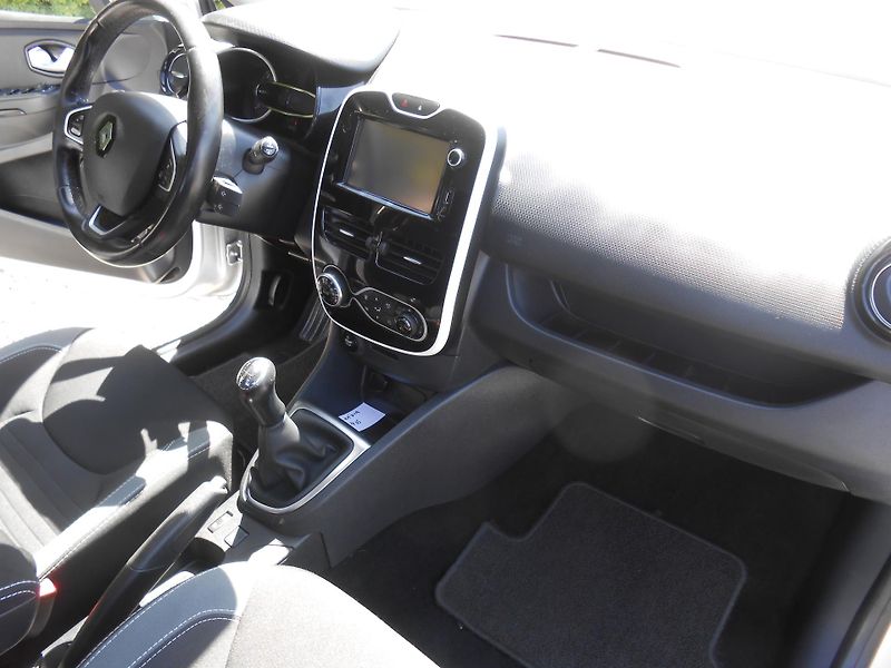 Renault Clio COMBI, 1,5dcI, navi, chrom - fotka 14 z 26