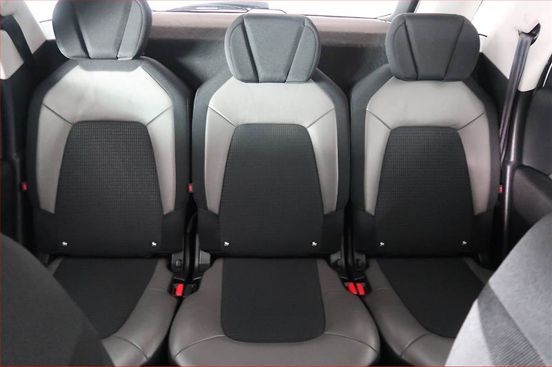 Citroën C4 Picasso (2015) 2.0 HDI, Automat, Navi - fotka 10 z 19