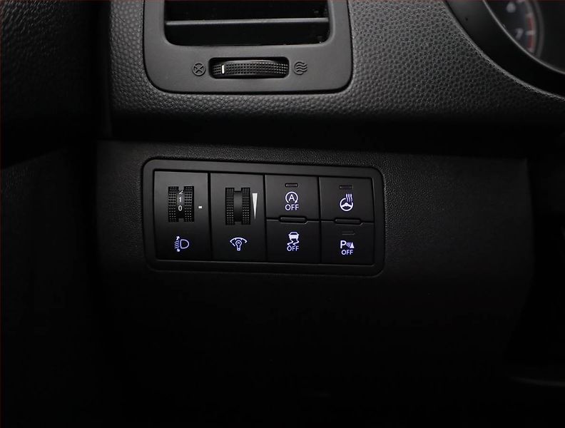 Volkswagen Passat (2020) R-Line 2.0 TDI - fotka 14 z 17