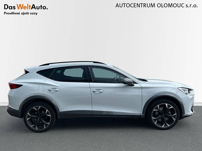 Cupra Formentor (2022) 1.5 TSI 7DSG - fotka 3 z 35