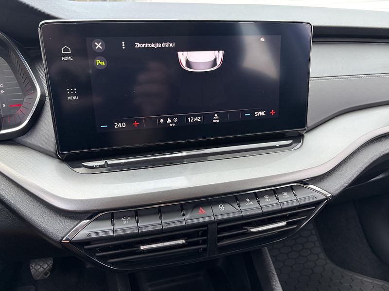 Škoda Octavia (2021) 2.0TDi/NAVI/ACC/VIRTUAL/ - fotka 13 z 22