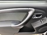 Dacia Duster (2016) 1.6 SCe 84 kW Exception - náhled 18