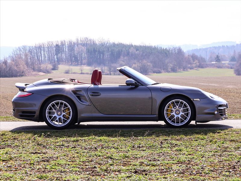 Porsche 911 3,8 TURBO S - fotka 16 z 56