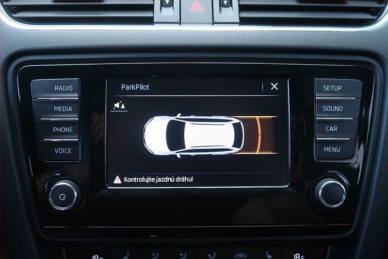 Škoda Octavia (2015) RS 2.0 TDI, Automat - fotka 22 z 22