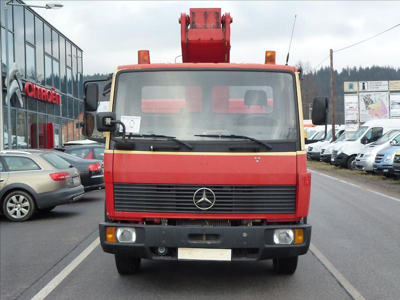 Mercedes-Benz 814 Hydraulická ruka plošina - fotka 2 z 50