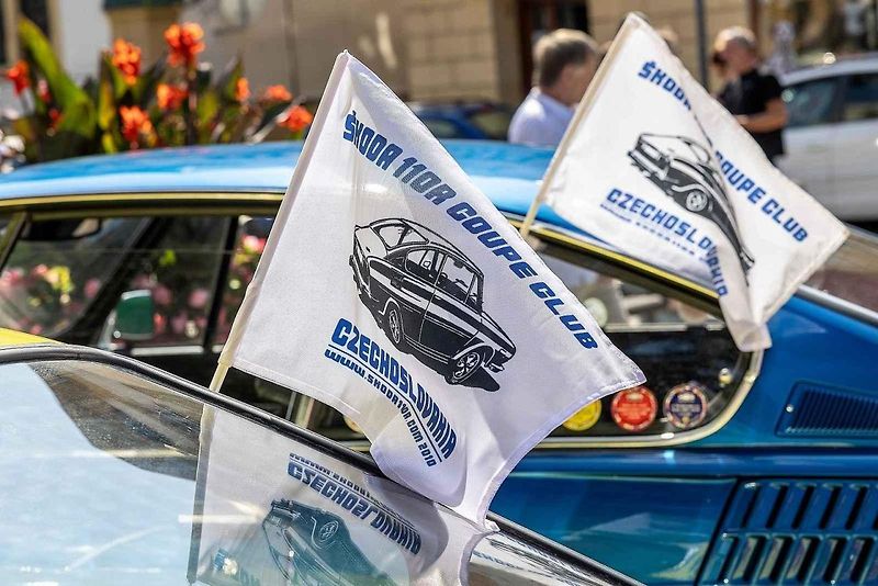 Sraz veteránů Škoda 110R v Uničově