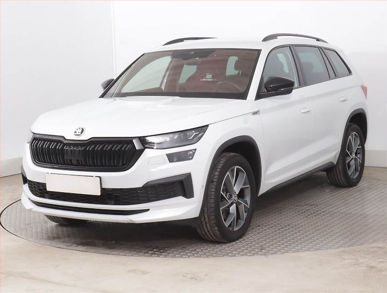 Škoda Kodiaq (2023) 2.0 TDI - fotka 2 z 18