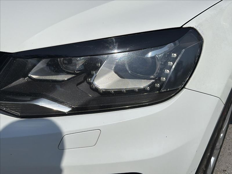 Volkswagen Touareg 3,0 TDi 180 Kw Highline tažné - fotka 34 z 38