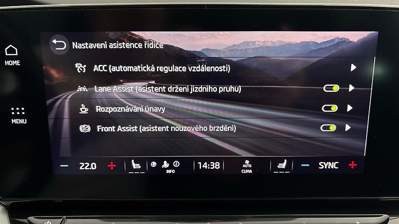Škoda Octavia 1.5 TSI Style - fotka 23 z 26